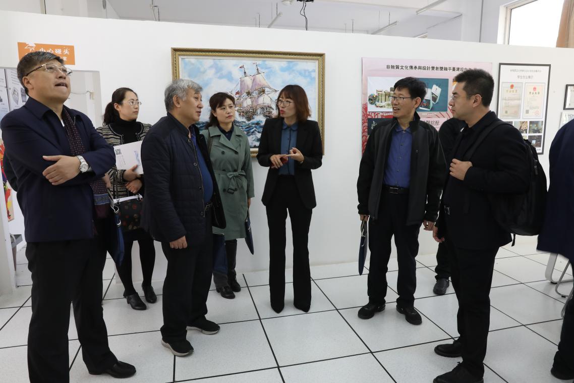 5dbf8ce0283a8.jpg 3.jpg