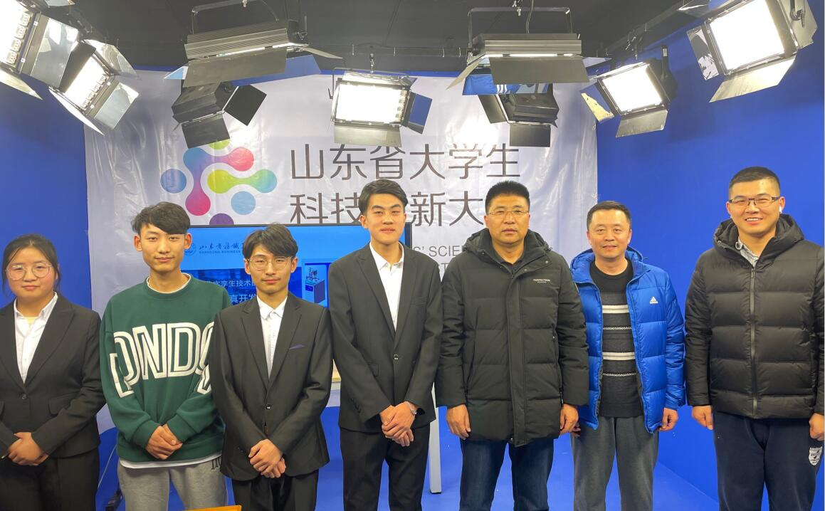 60d5377b6e844.png 图片1.png
